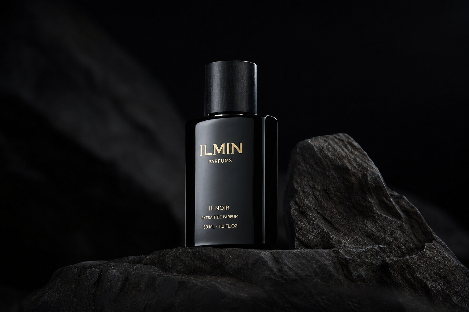 Luxe Fragrance perfume bottle